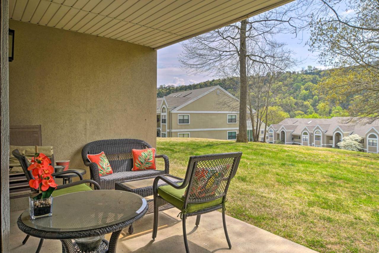 Lavish Branson Escape With Resort And Lake Access Exterior photo
