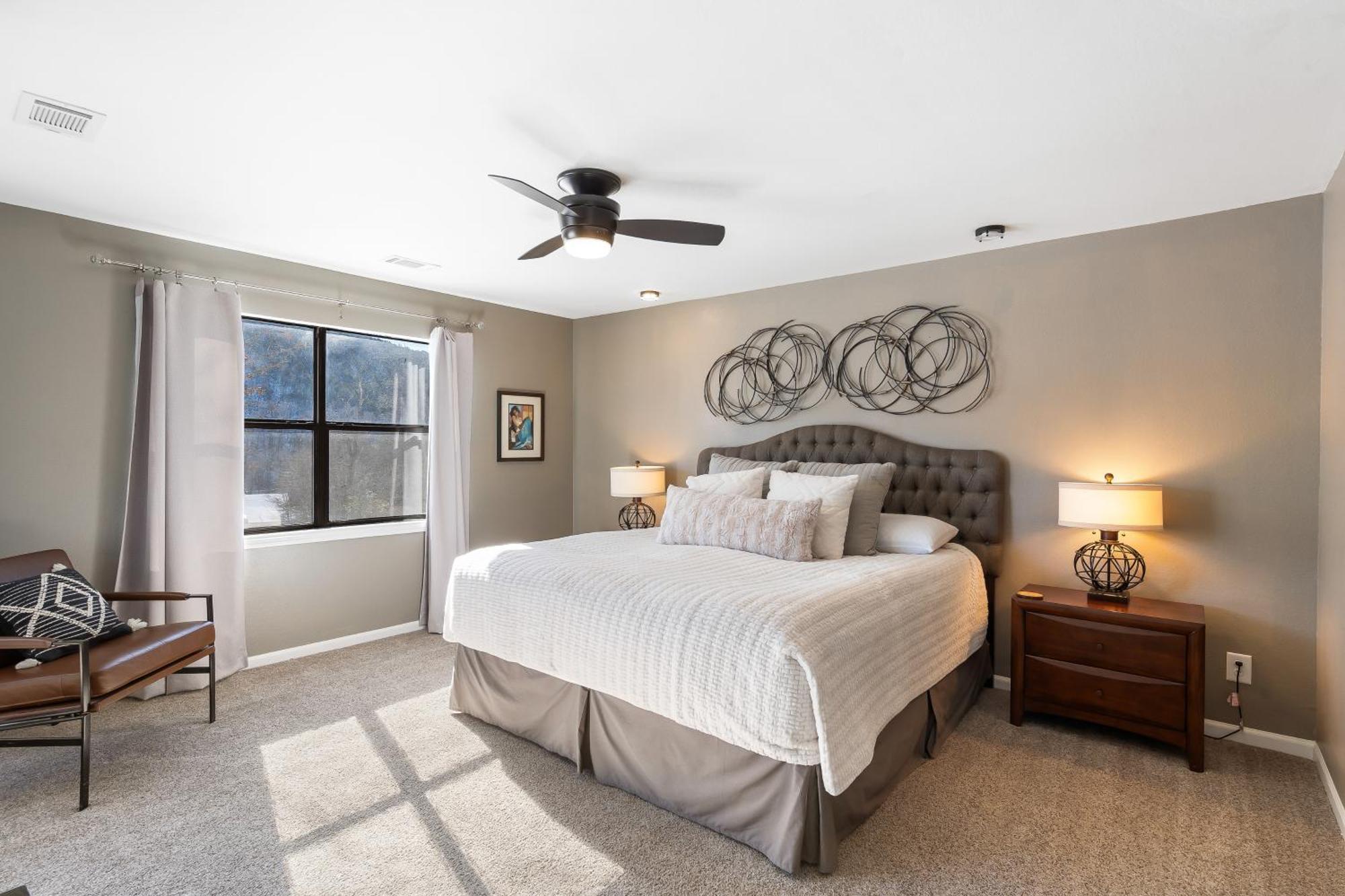 Lavish Branson Escape With Resort And Lake Access Exterior photo